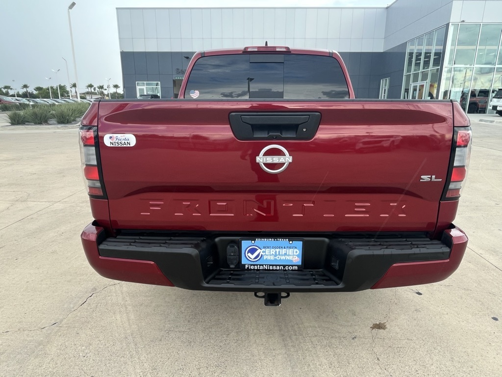 2024 Nissan Frontier SL photo 3