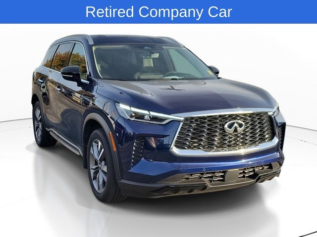 2024 INFINITI QX60 LUXE