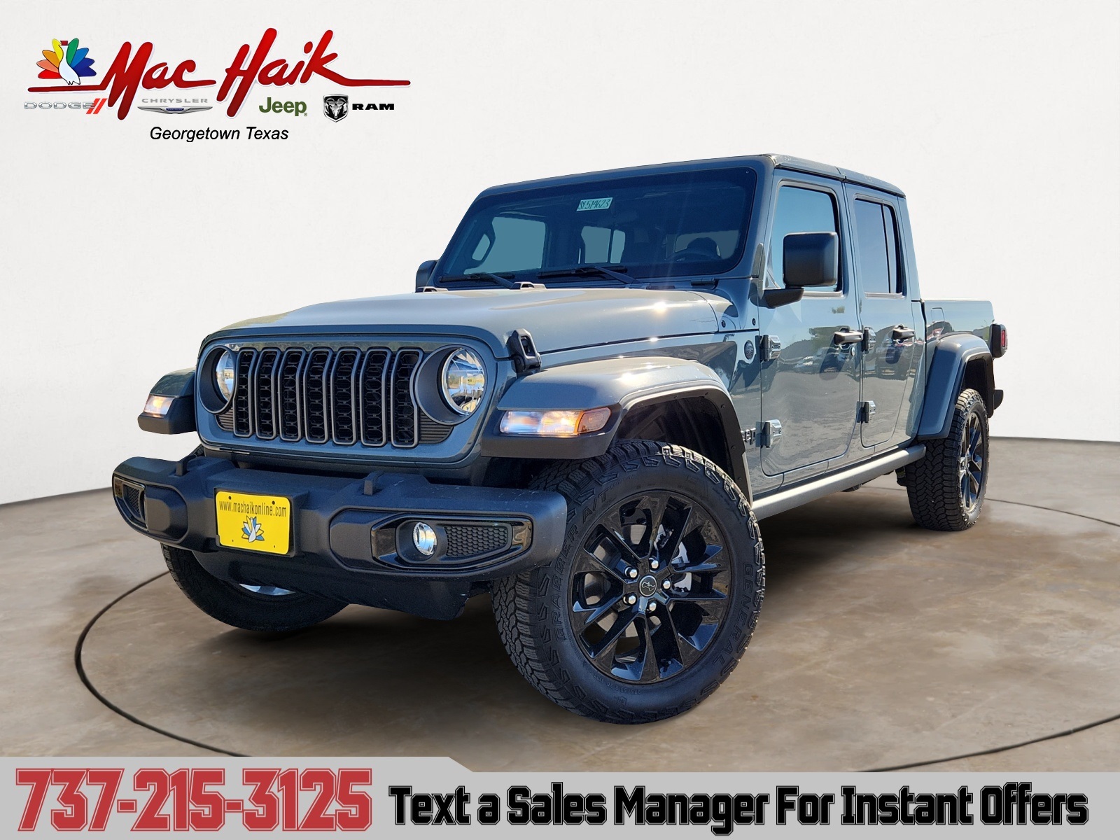 2025 Jeep Gladiator Nighthawk's photo