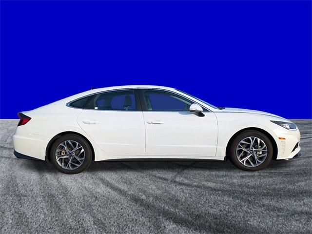 2023 Hyundai Sonata SEL photo 3