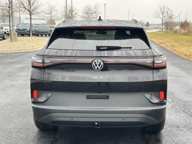 2025 Volkswagen ID.4 Pro photo 4