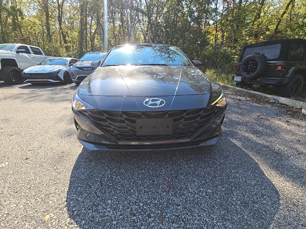 2021 Hyundai Elantra SE photo 7