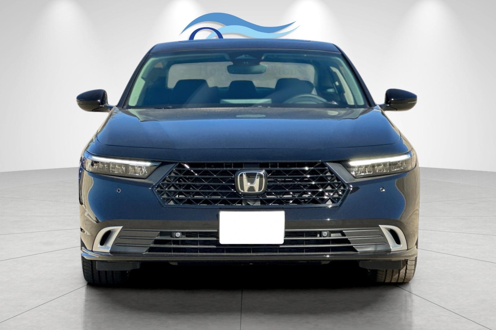 2025 Honda Accord Touring photo 8
