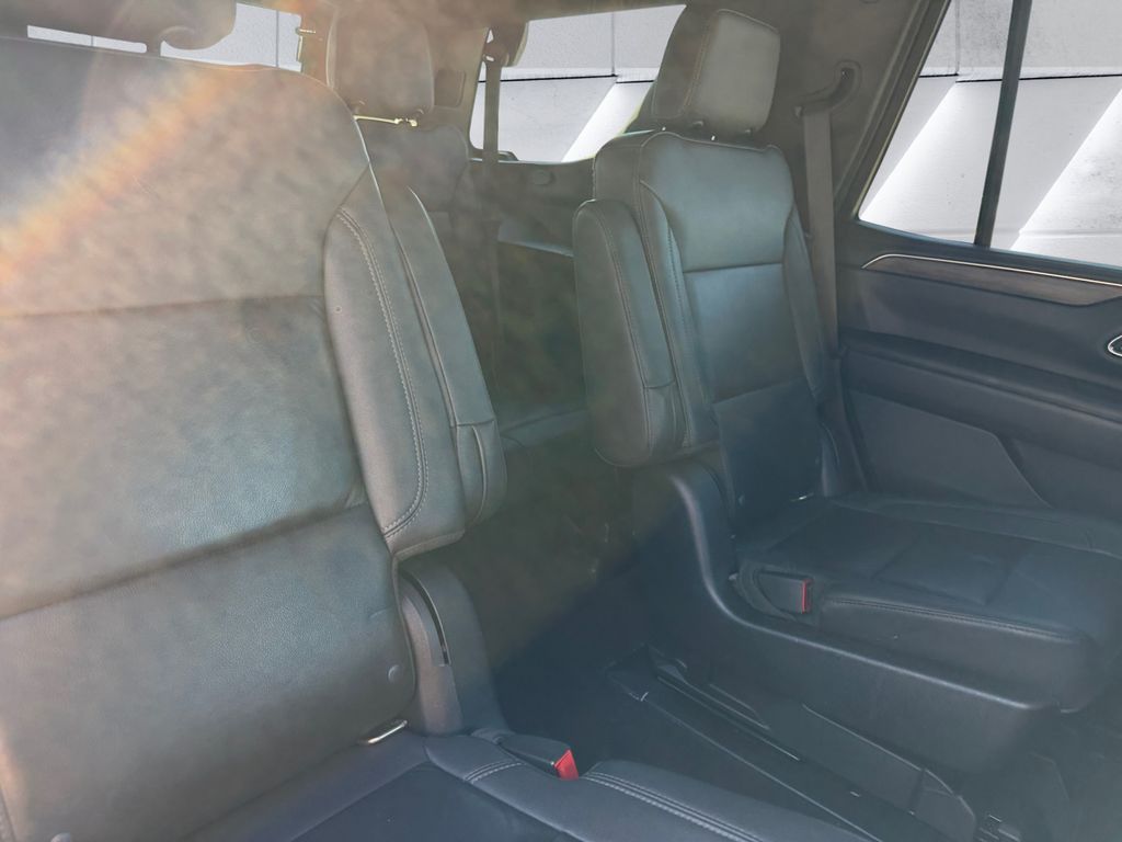 2022 Chevrolet Tahoe Z71 photo 16
