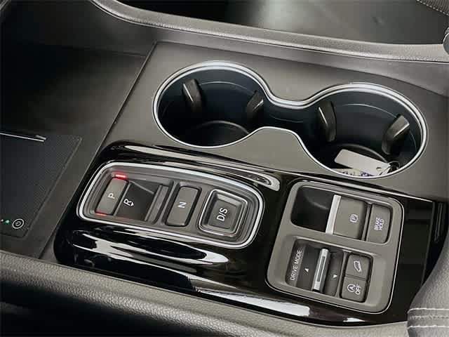 2023 Honda Pilot Touring photo 16