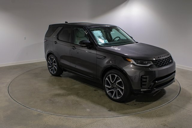 2025 Land Rover Discovery SE photo 6