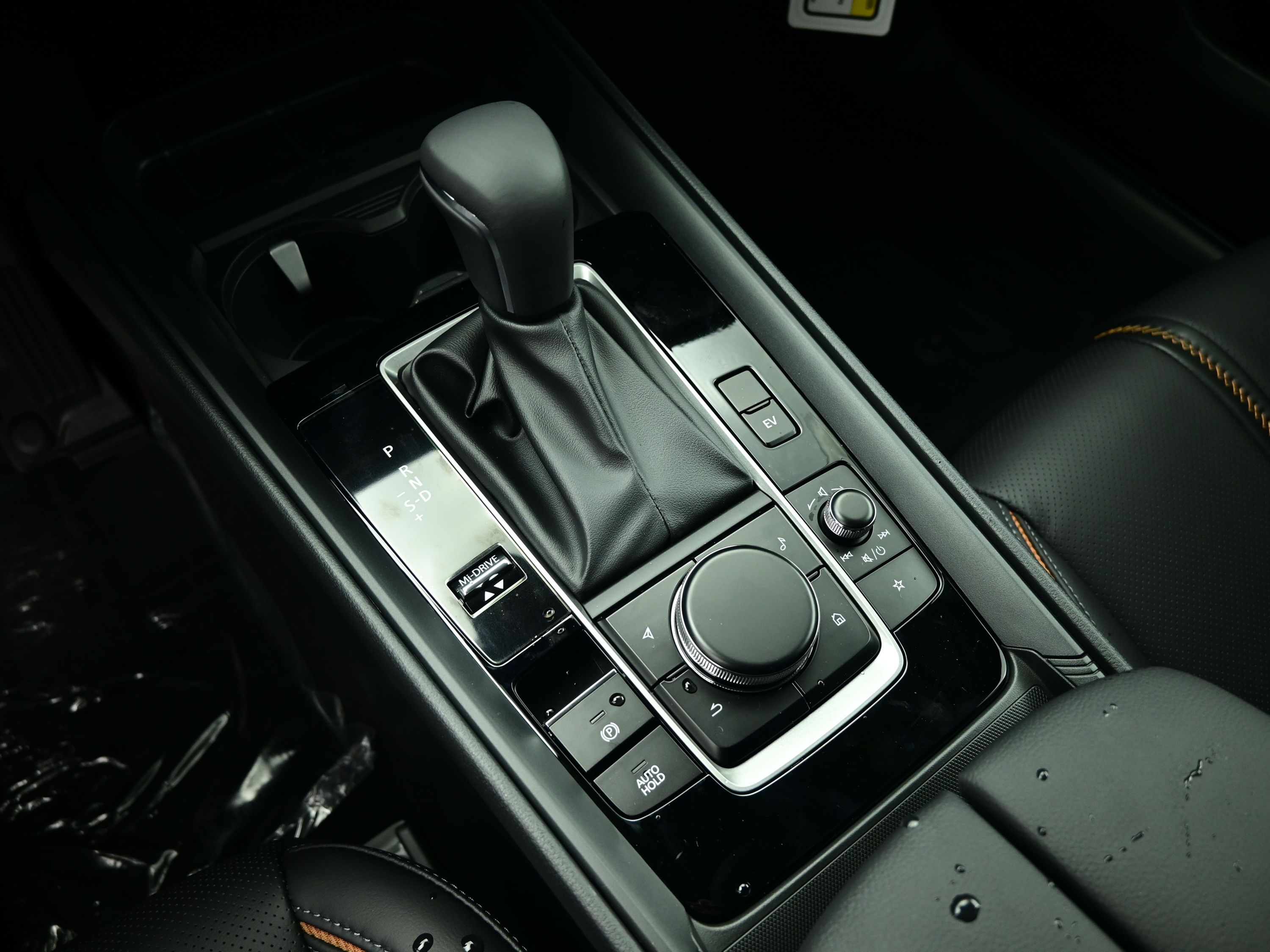 2025 Mazda CX-50 Premium photo 16