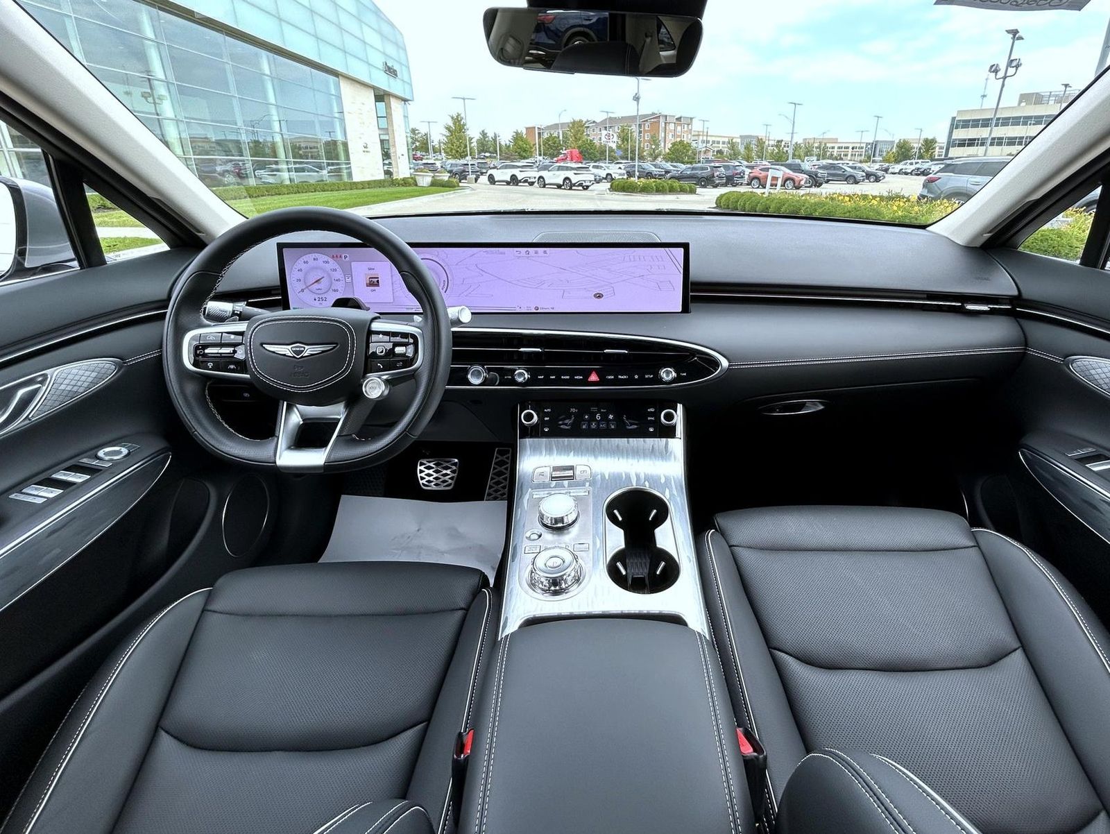 2026 Genesis Electrified GV70 Advanced photo 13
