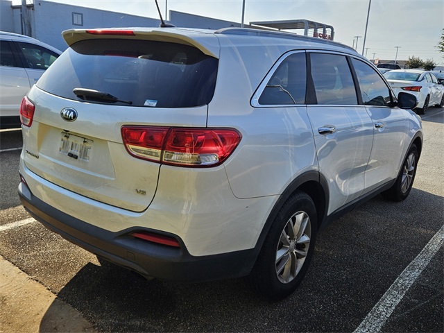 2016 Kia Sorento LX photo 5