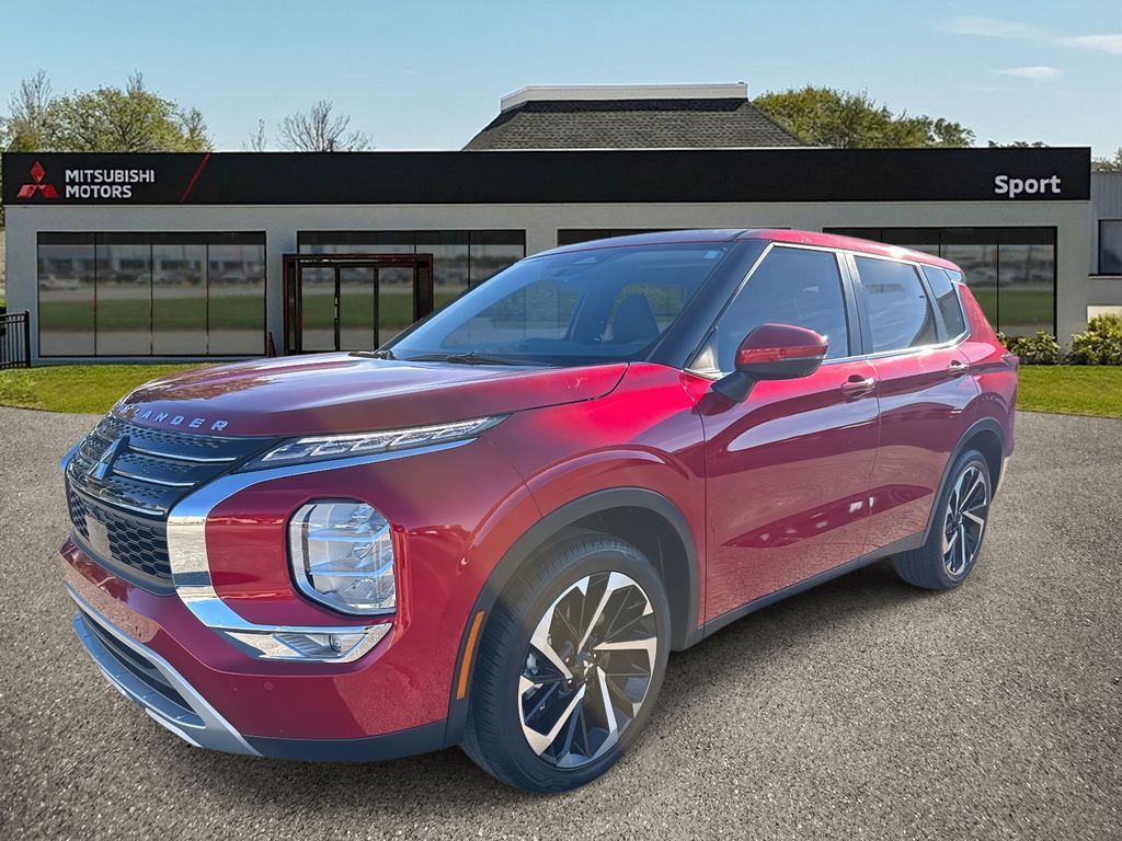 2024 Mitsubishi Outlander SE photo 2