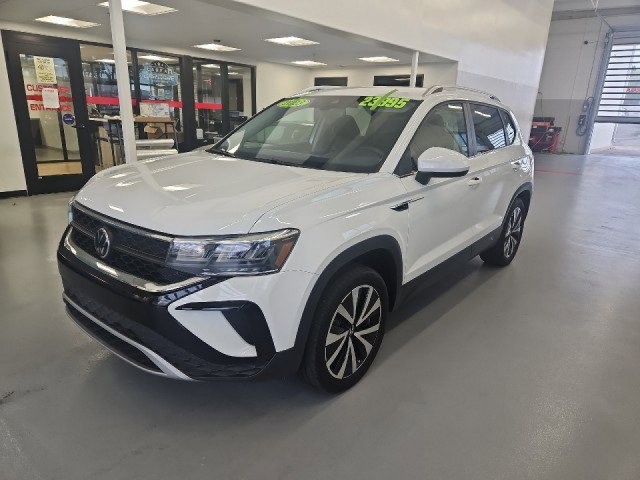 2023 Volkswagen Taos SE