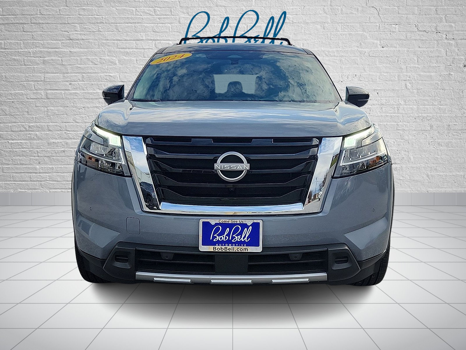 2024 Nissan Pathfinder SL photo 2