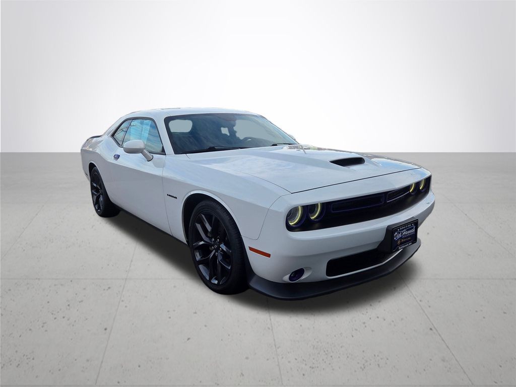 2021 Dodge Challenger R/T photo 4