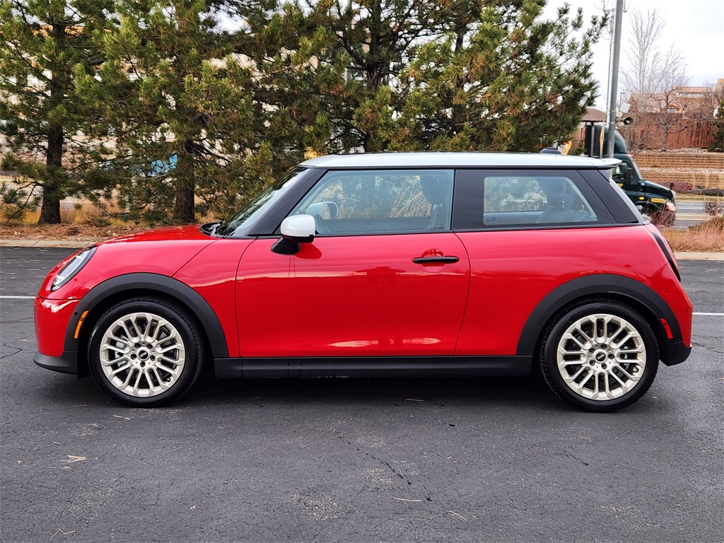 2025 Mini Cooper 2 Door Hardtop S photo 4