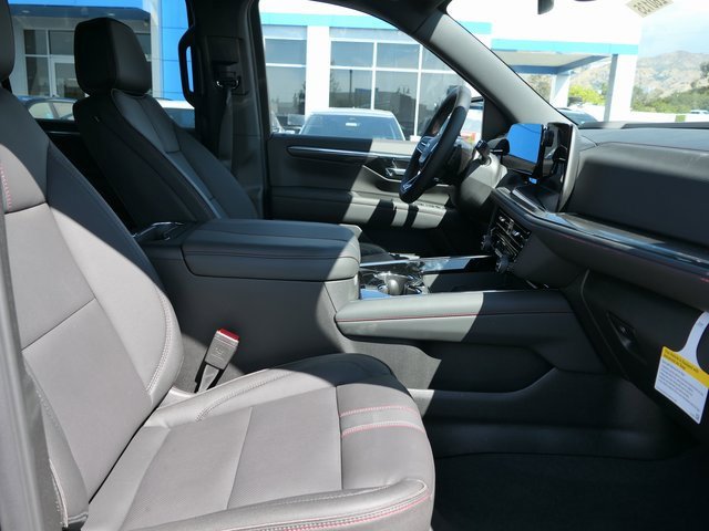2026 Chevrolet Suburban RST photo 25