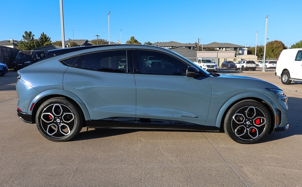 2023 Ford Mustang Mach-E GT photo 2