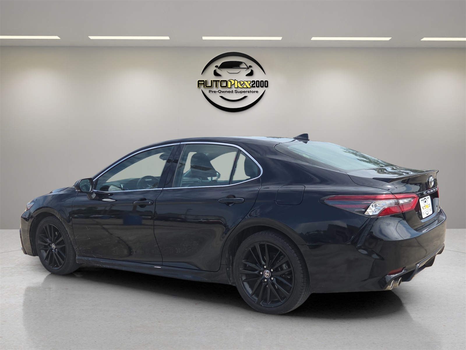 2023 Toyota Camry XSE photo 4