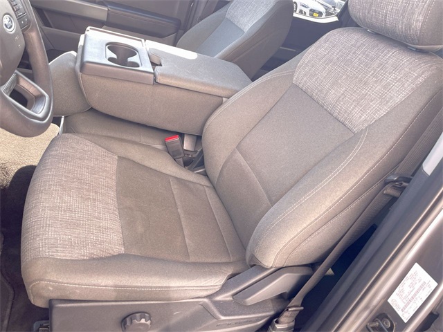 2022 Ford F-150 XLT photo 3