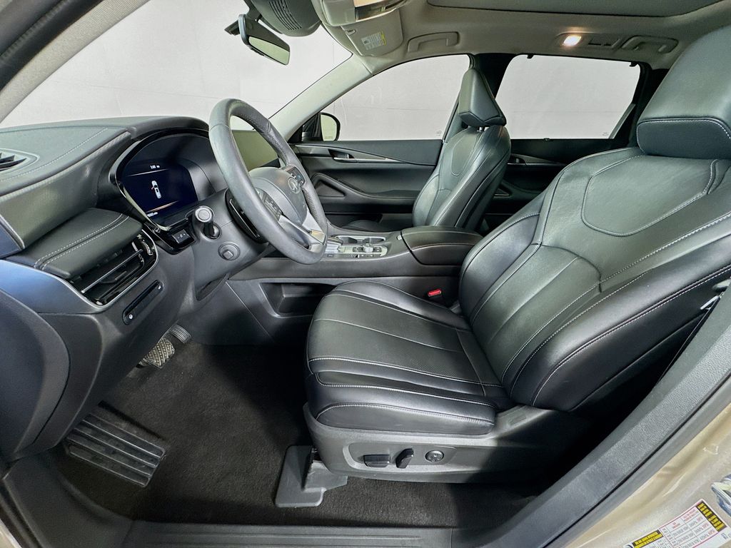 2023 Infiniti QX60 Luxe photo 24