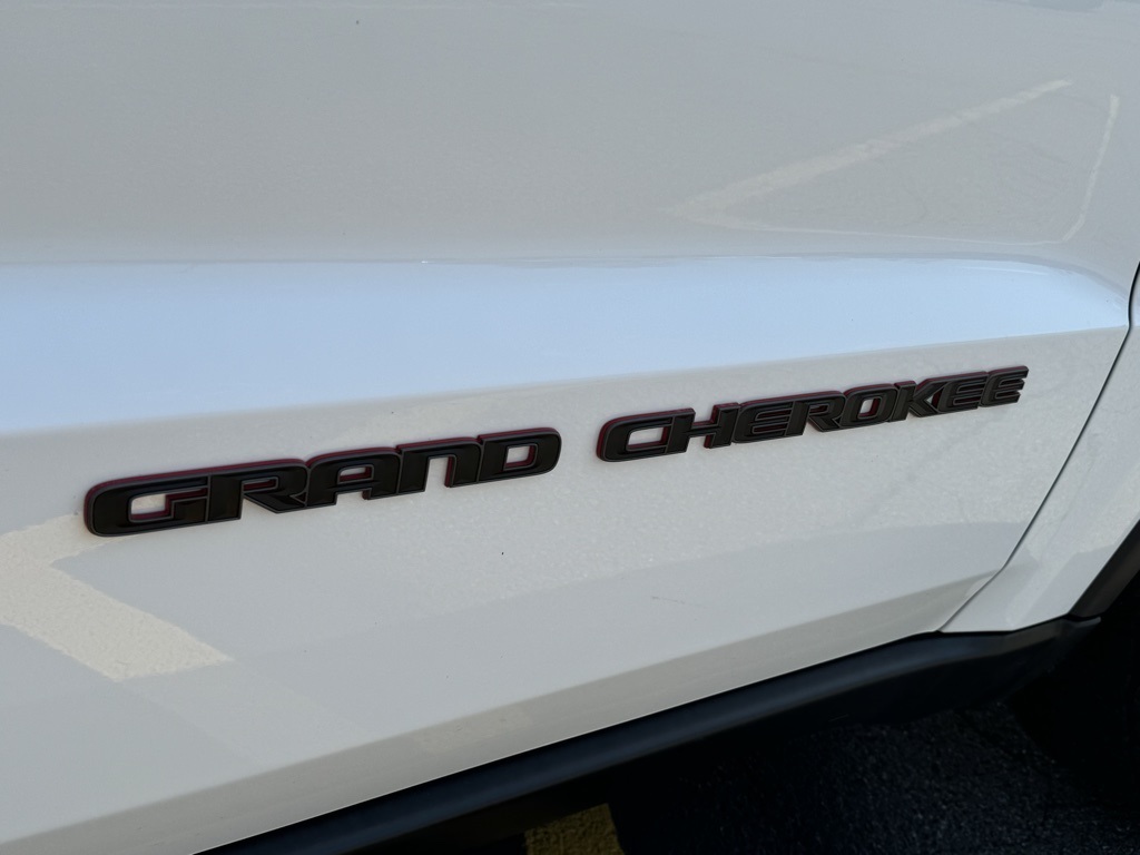 2021 Jeep Grand Cherokee Trailhawk photo 29