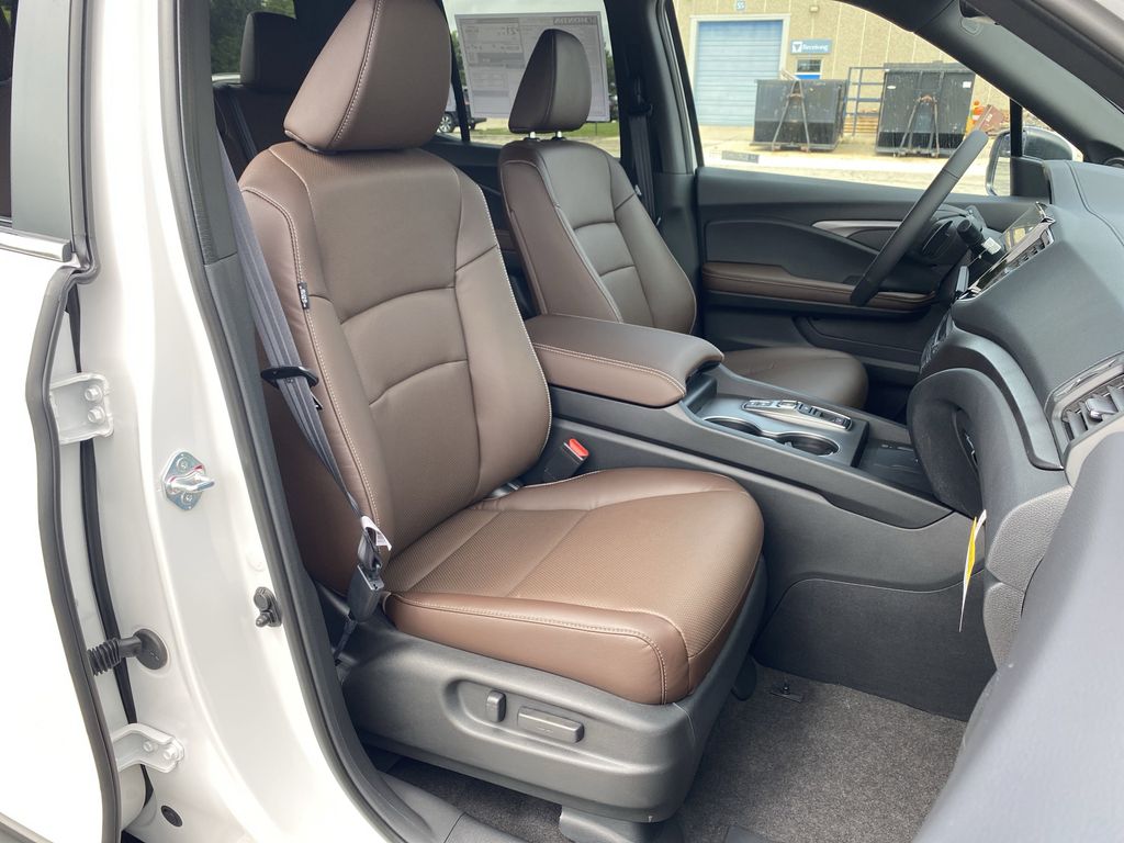 2025 Honda Ridgeline RTL photo 30