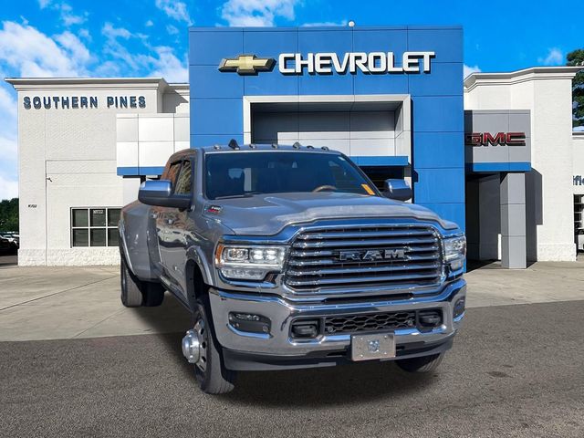 2022 RAM Ram 3500 Pickup Longhorn's photo