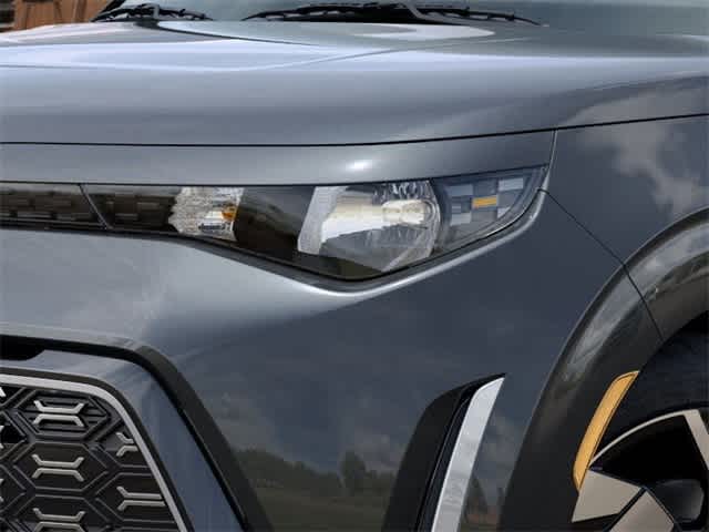 2025 Kia Soul GT-Line photo 9