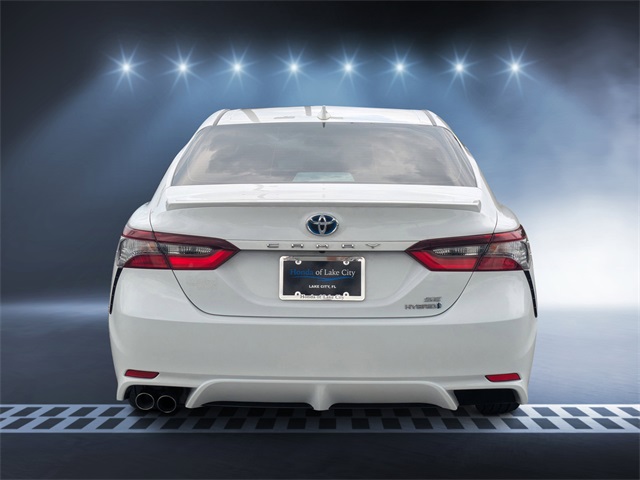 2024 Toyota Camry Hybrid SE photo 4
