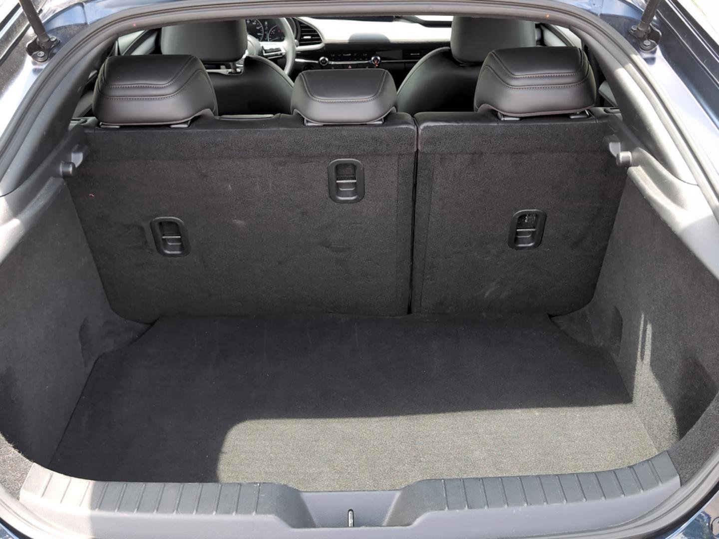 2024 Mazda Mazda3 Hatchback 2.5 s Preferred photo 10