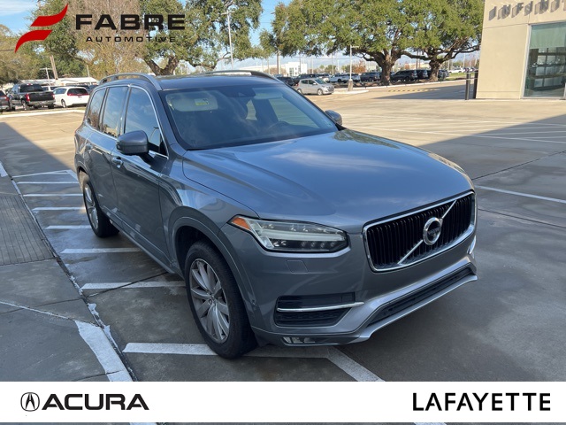 2016 Volvo XC90 Momentum's photo