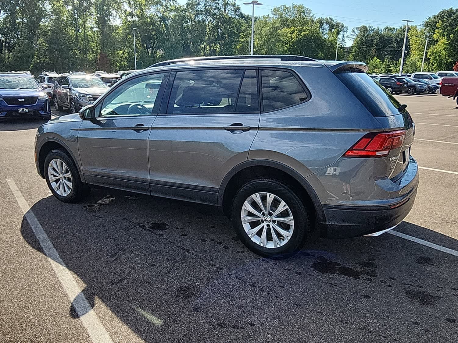 2019 Volkswagen Tiguan S photo 4