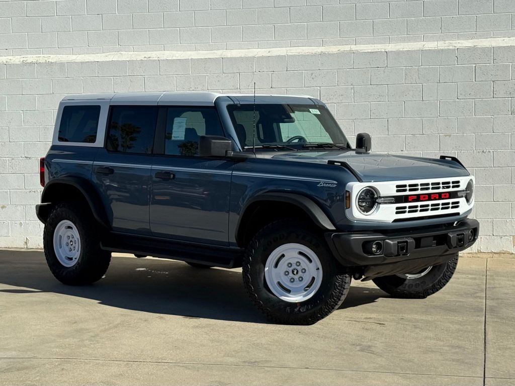 2025 Ford Bronco Heritage Editon's photo