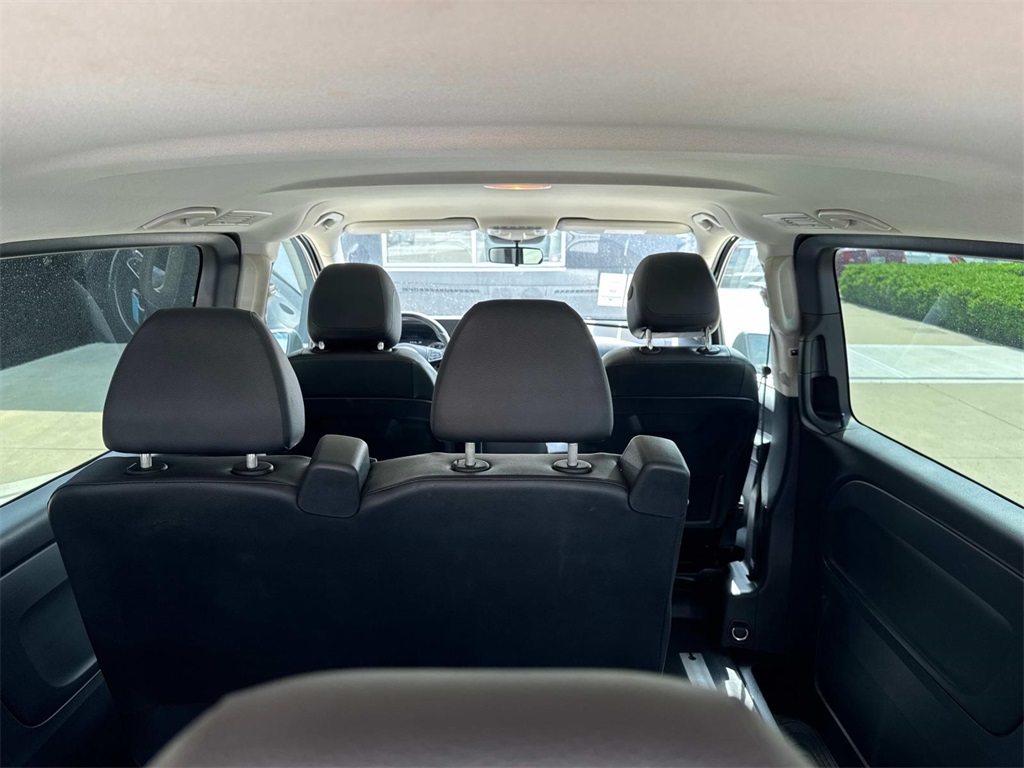 2018 Mercedes Benz Metris Passenger photo 6