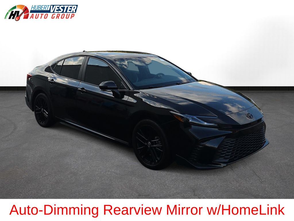 2025 Toyota Camry SE photo 3