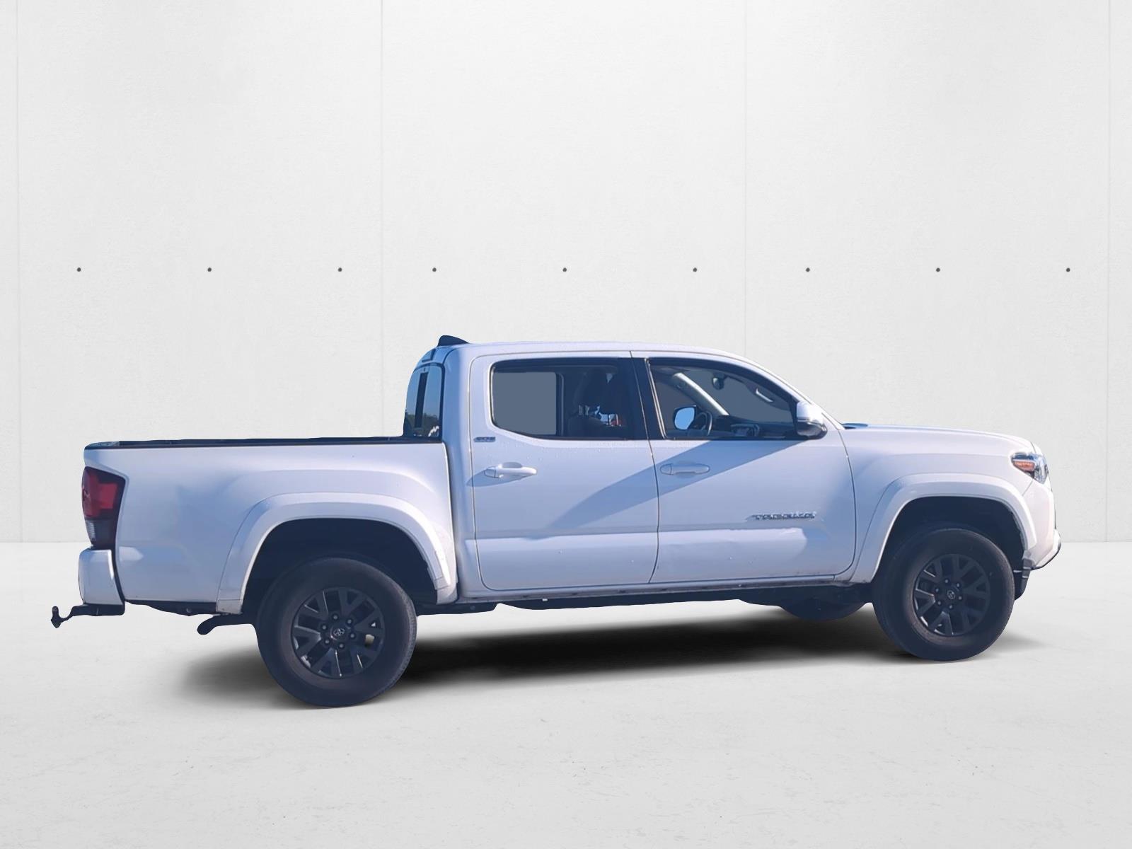 2022 Toyota Tacoma SR5 Double Cab V6 photo 4