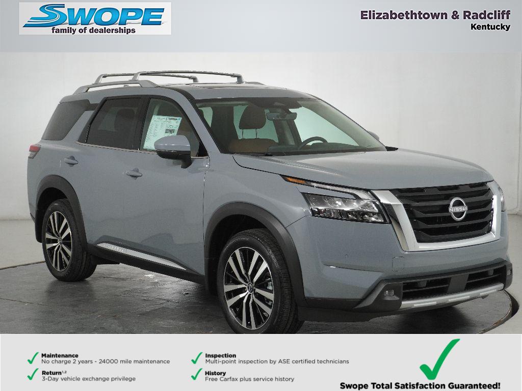 2025 Nissan Pathfinder Platinum's photo