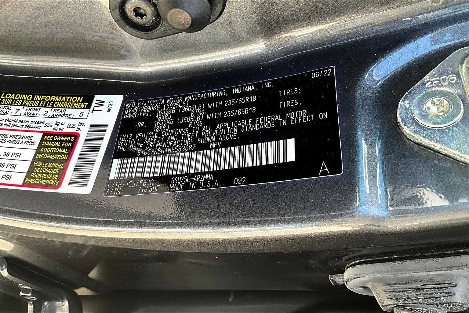 2022 Toyota Highlander XLE photo 35