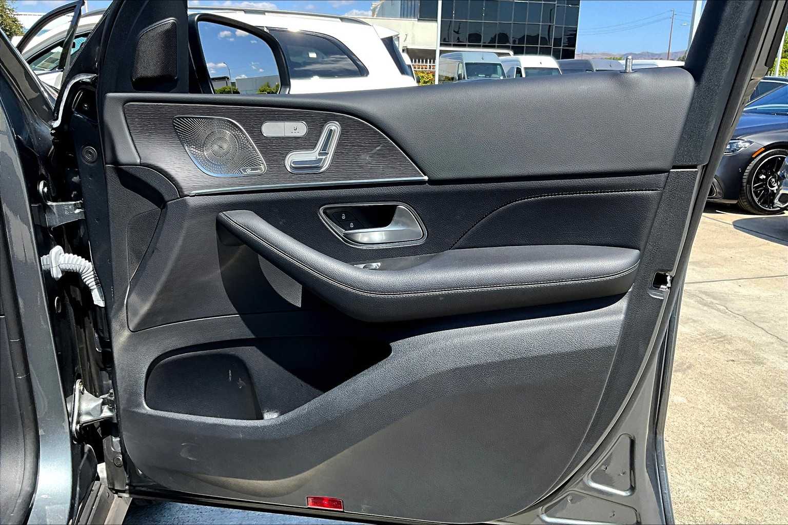 2022 Mercedes Benz GLE 350 4MATIC photo 18