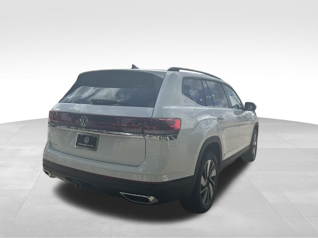 2026 Volkswagen Atlas SE Technology photo 3