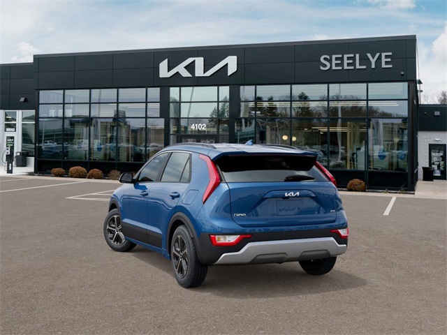 2025 Kia Niro EX photo 3