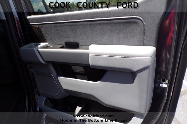 2022 Ford F-150 Lariat photo 19