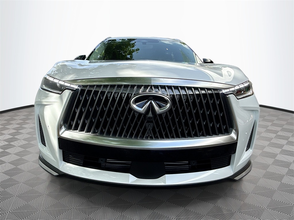 2026 Infiniti QX60 Luxe photo 2