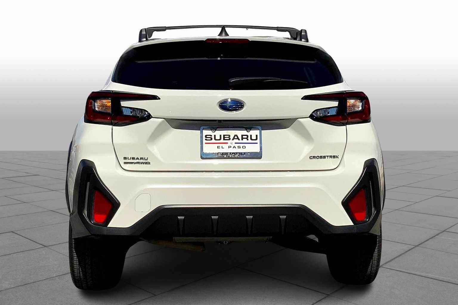 2024 Subaru Crosstrek Premium photo 4