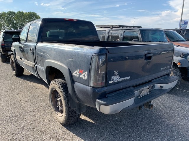 2005 Chevrolet Silverado 2500HD LS photo 4