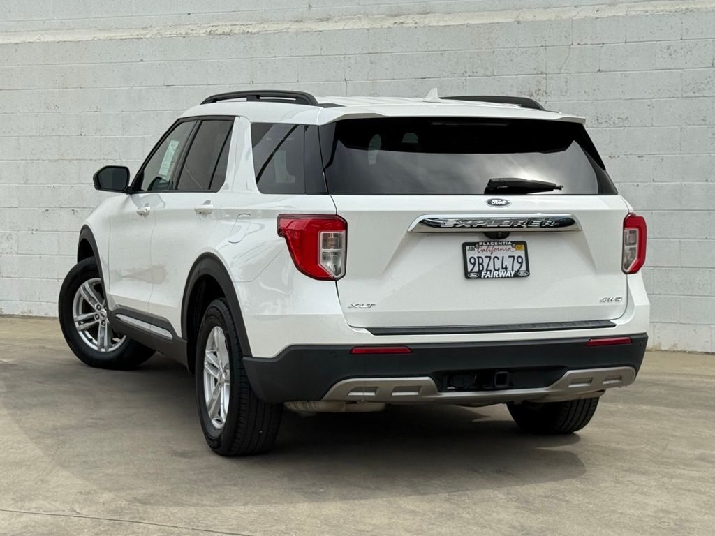 2022 Ford Explorer XLT photo 5