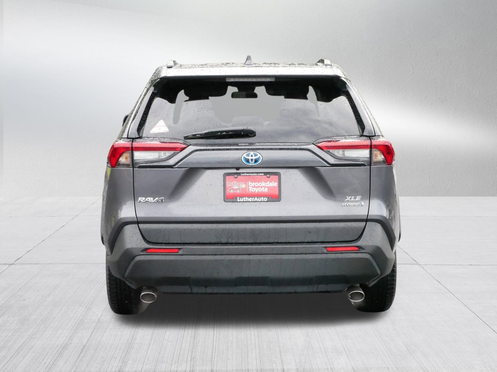 2021 Toyota RAV4 Hybrid XLE photo 6