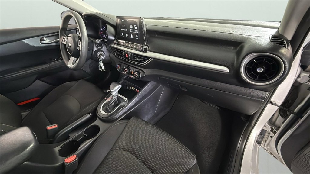 2021 Kia Forte LXS photo 26