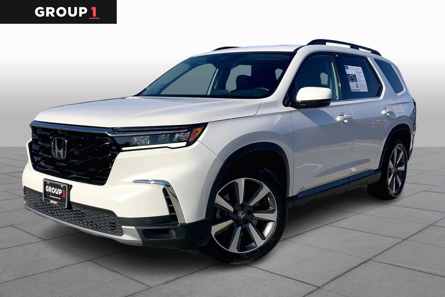 2025 Honda Pilot Elite's photo