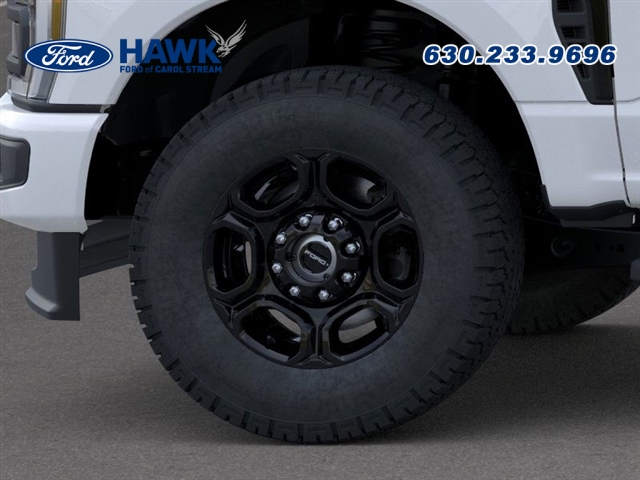2025 FORD F-350 - Image 19