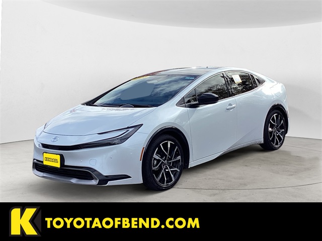 2024 Toyota Prius Prime XSE's photo